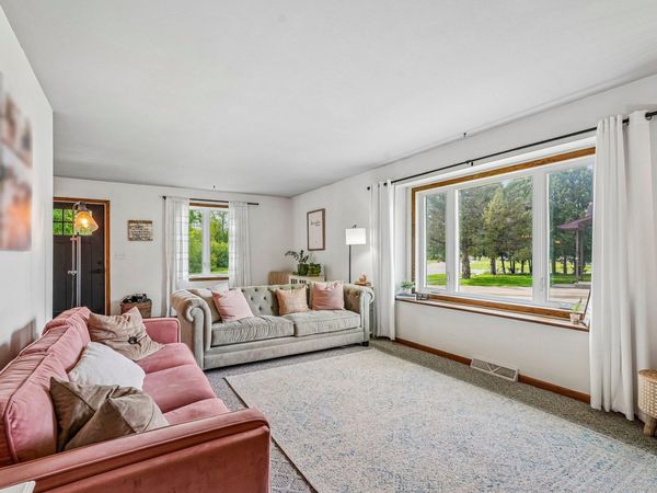 203 Hill Road, Rosendale, WI 54974