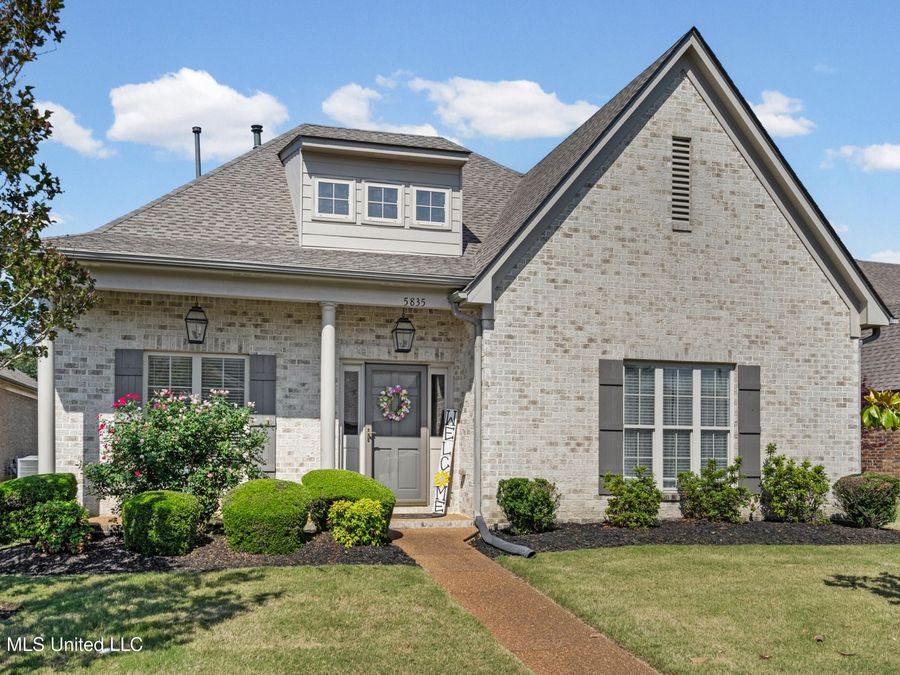Property Image 4