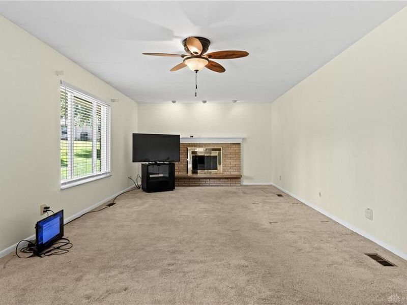 330 Winding Ridge Drive, Harrison Township, OH 45415 Photo 12