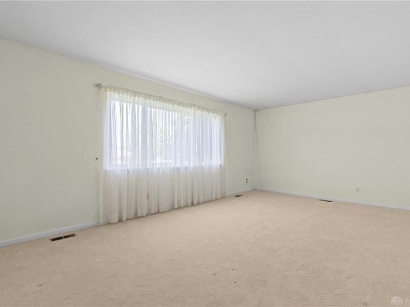 330 Winding Ridge Drive, Harrison Township, OH 45415 Photo 9