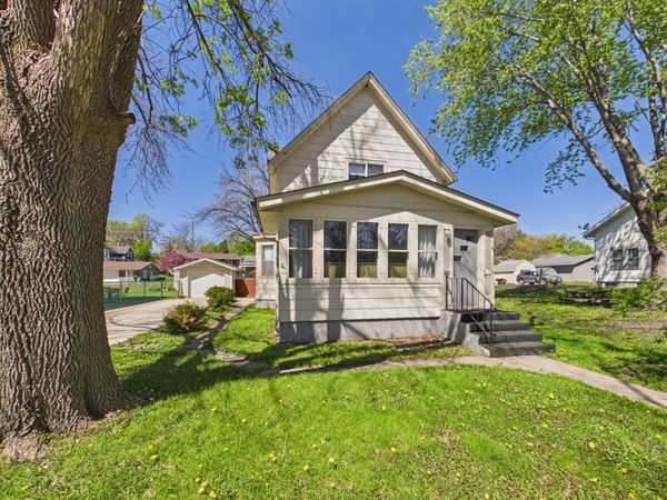 208 4th Avenue NW, New Prague, MN 56071
