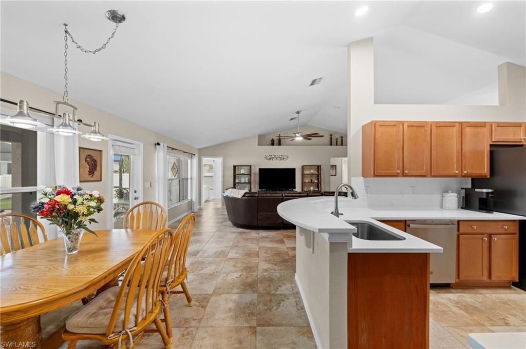 3917 Agualinda Blvd , Cape Coral, FL 33914 Photo