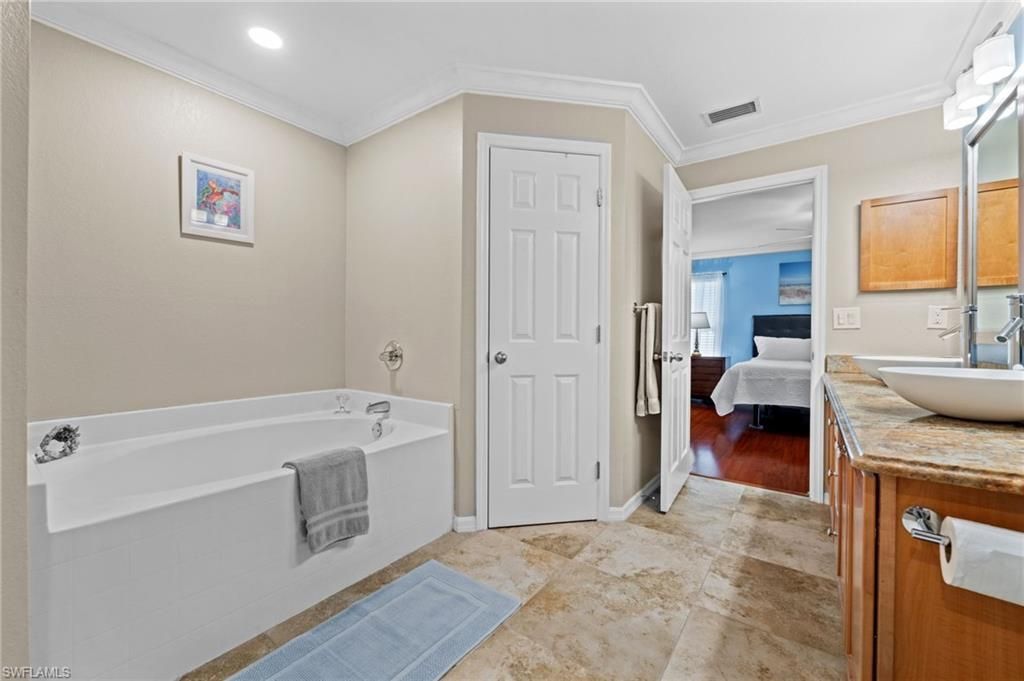3917 Agualinda Blvd , Cape Coral, FL 33914 Photo