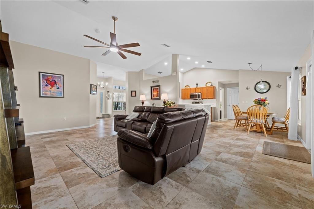 3917 Agualinda Blvd , Cape Coral, FL 33914 Photo