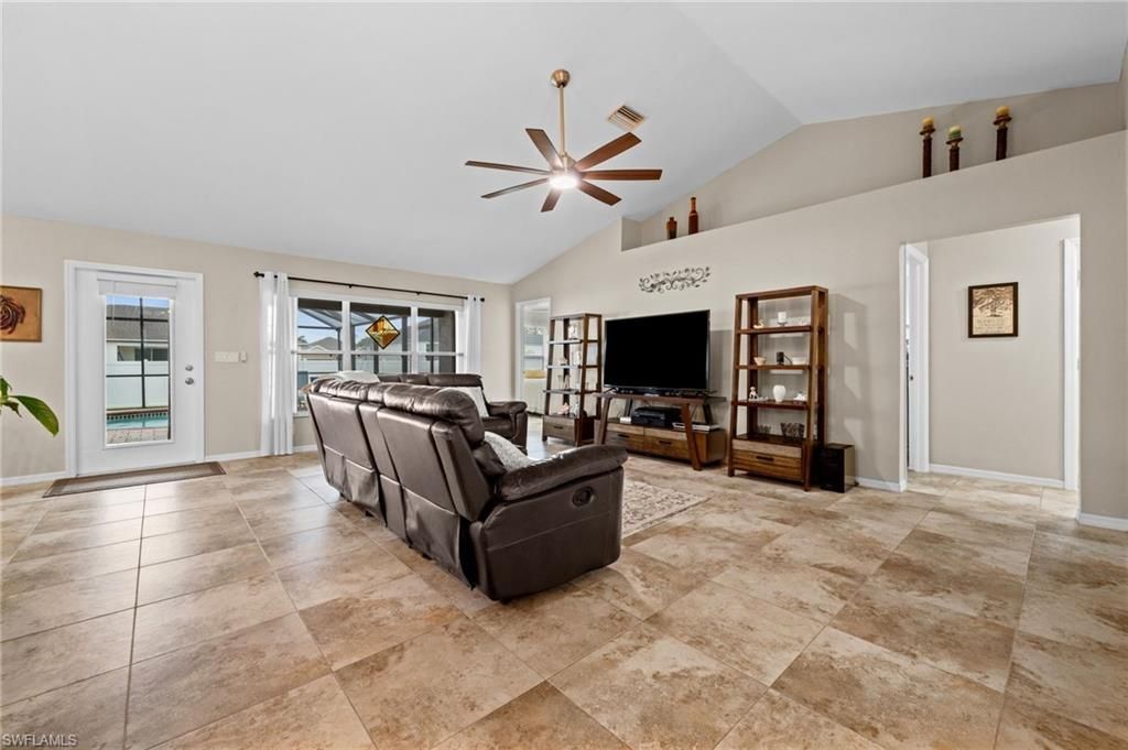 3917 Agualinda Blvd , Cape Coral, FL 33914 Photo