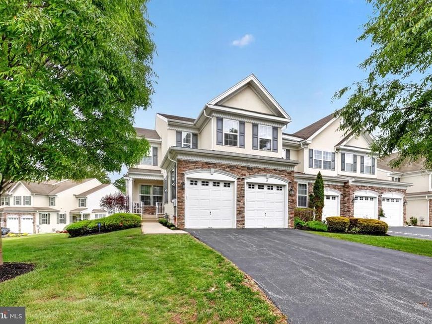 15 Newberry Court, Glen Mills, PA 19342 Main Photo
