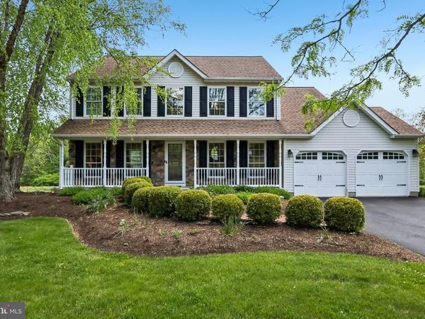 116 LONGWOOD CIRCLE, DOYLESTOWN, PA 18901