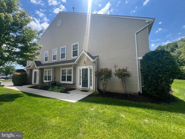 2003 STOKES ROAD , MOUNT LAUREL, NJ 08054