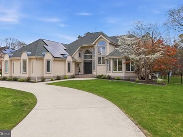 616 WHISPERING WOODS COURT, MAYS LANDING, NJ 08330