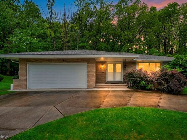 5701 Rousseau Drive , Parma, OH 44129