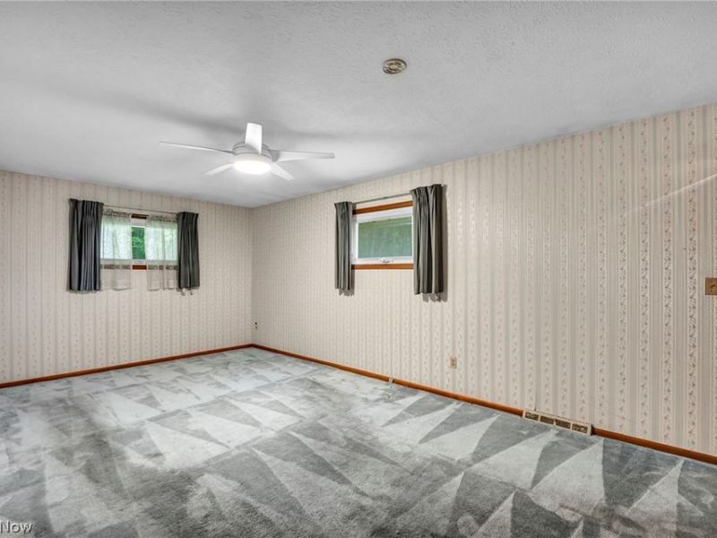 5701 Rousseau Drive , Parma, OH 44129 Photo 26
