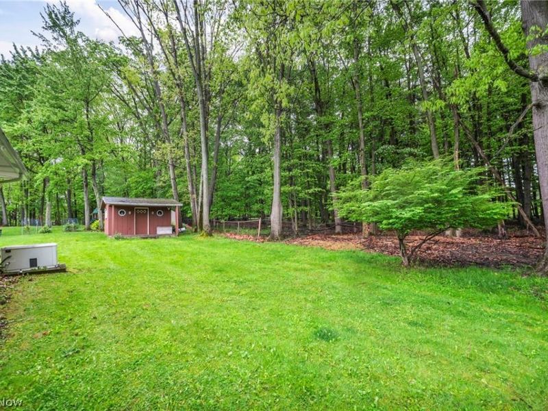 5701 Rousseau Drive , Parma, OH 44129 Photo 43