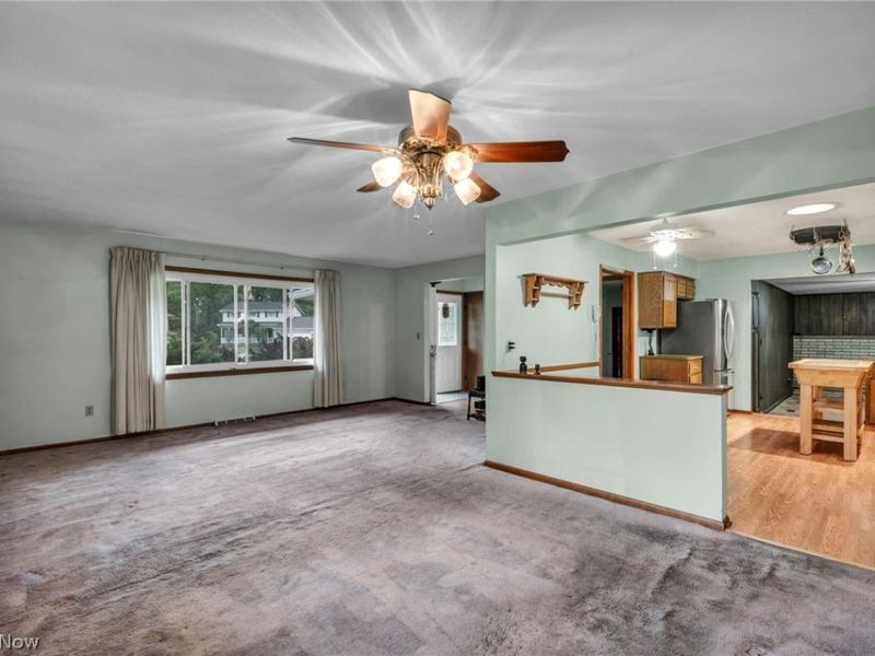 5701 Rousseau Drive , Parma, OH 44129 Photo 9