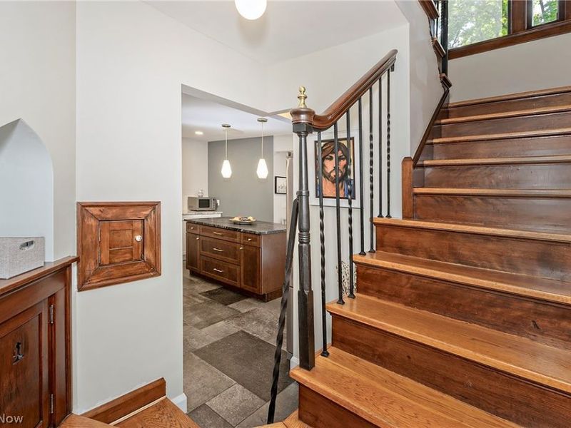 1351 Oakridge Drive, Cleveland Heights, OH 44121 Photo 21