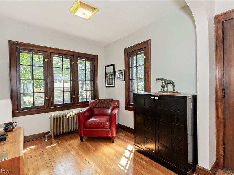 1351 Oakridge Drive, Cleveland Heights, OH 44121 Photo 9