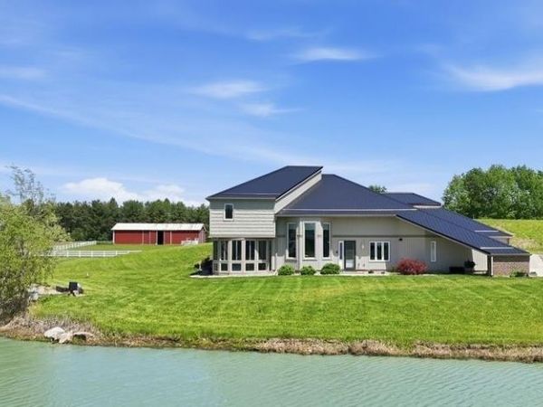 12727 Hardisty Road, Fort Wayne, IN 46845