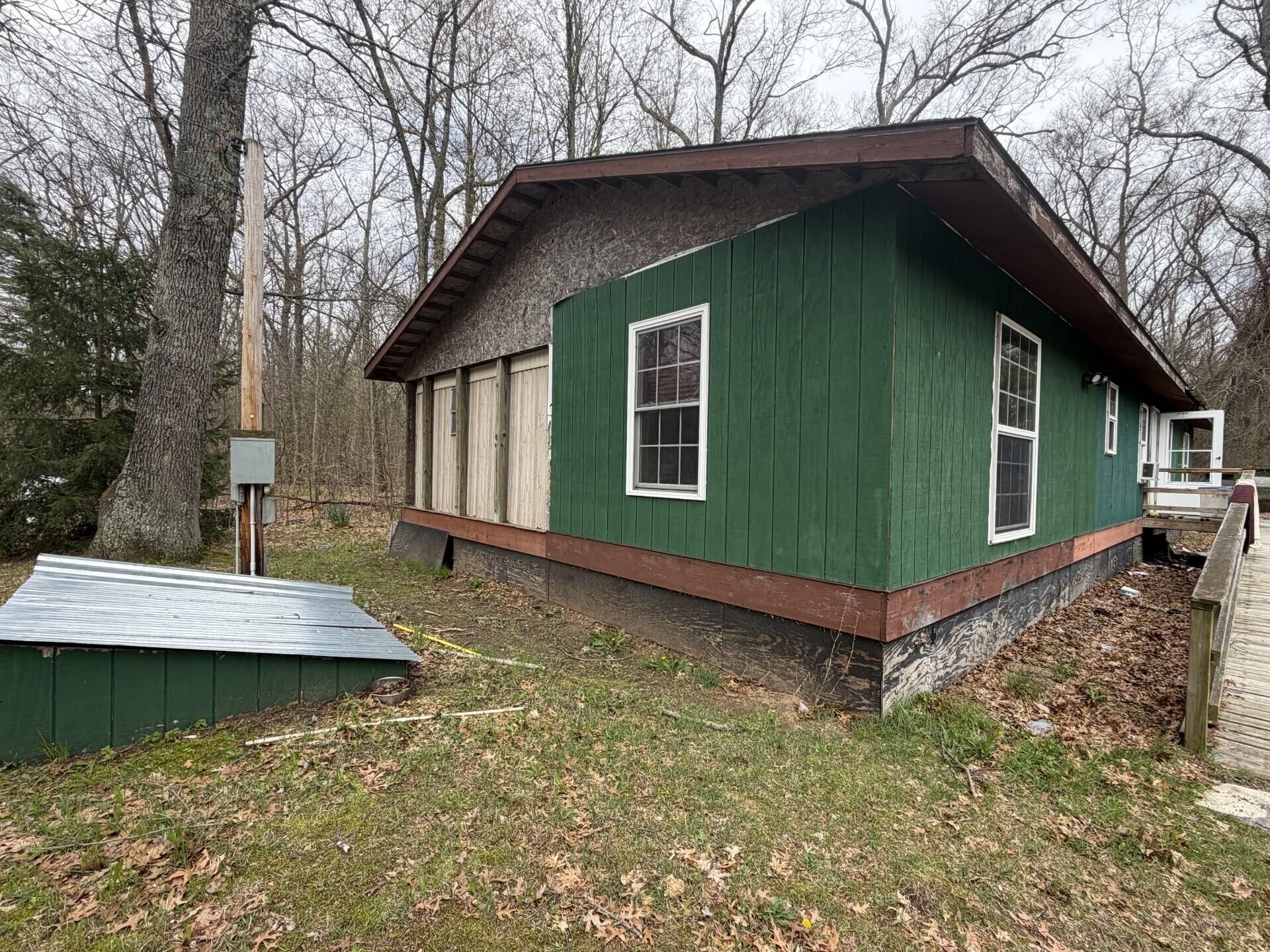 3346 W Skeels Road, Montague, MI 49437 Main Photo