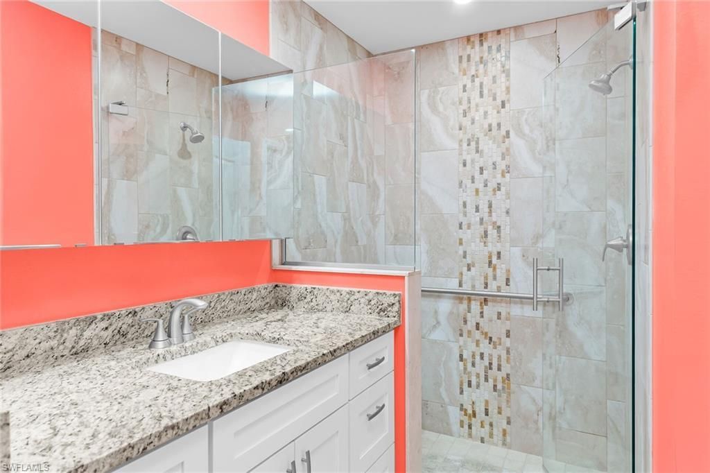 350 Newport Dr , Unit 1905, Naples, FL 34114 Photo