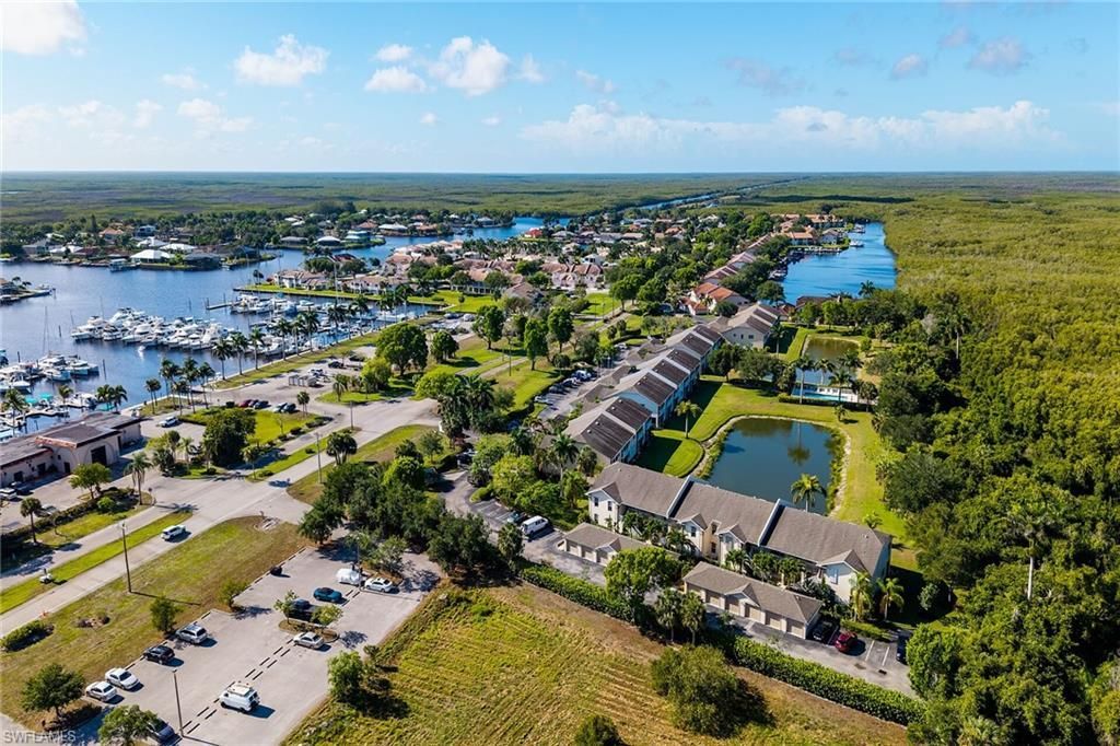 350 Newport Dr , Unit 1905, Naples, FL 34114 Photo