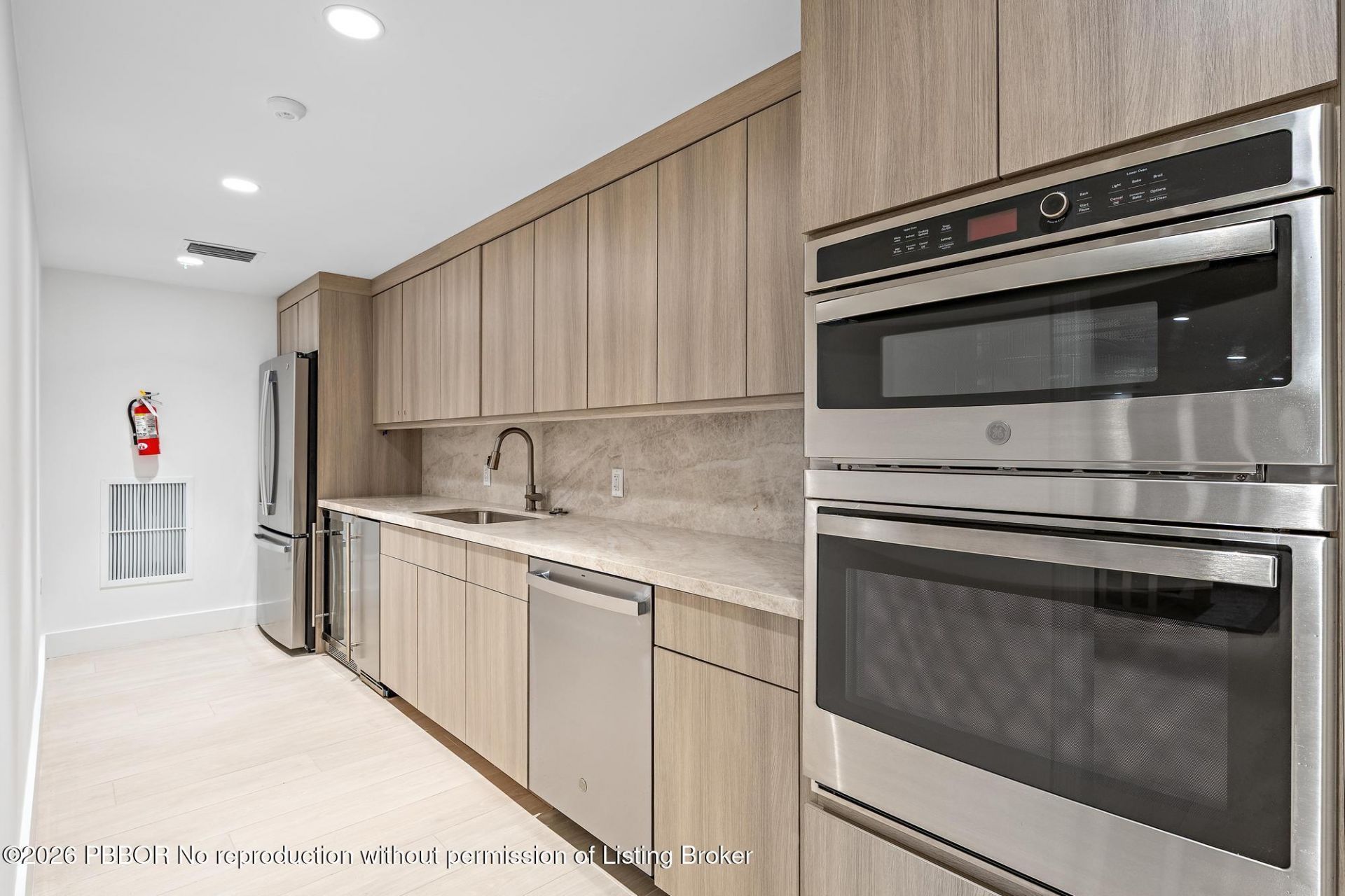 2773 S Ocean Boulevard, Unit 209, Palm Beach, FL 33480 Photo