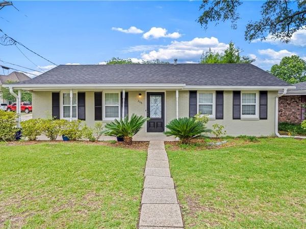 266 GARDEN Road, River Ridge, LA 70123