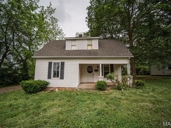 904 S Washington Street , Farmington, MO 63640