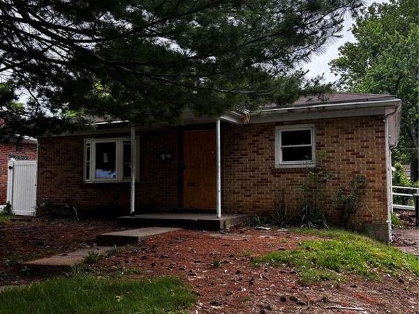 8409 Braddock Drive , University City, MO 63132