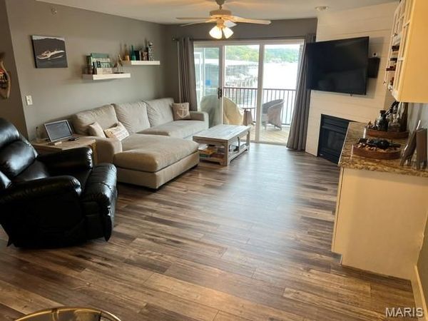 600 Clearwater Drive , Unit 1A, Camdenton, MO 65020
