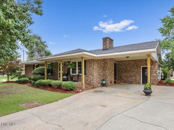 2943 Cherry Lane, Kinston, NC 28504