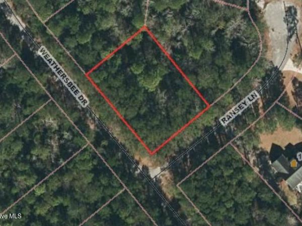 269 Weathersbee Drive, Hampstead, NC 28443