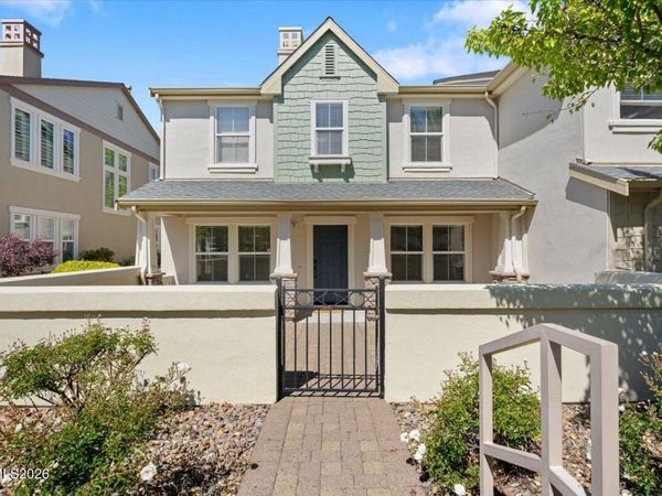 1679 Lone Oak Trail, Reno, NV 89523