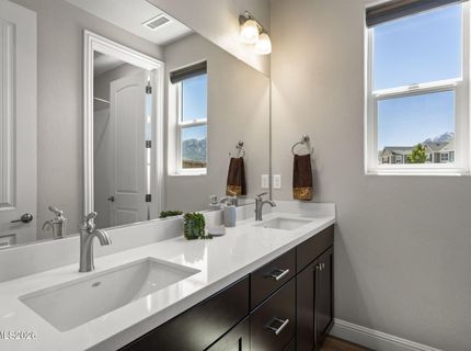 937 Los Alamitos Street, Minden, NV 89423 Photo