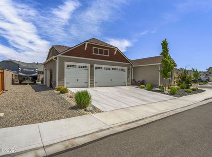 937 Los Alamitos Street, Minden, NV 89423 Photo