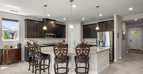 937 Los Alamitos Street, Minden, NV 89423 Photo