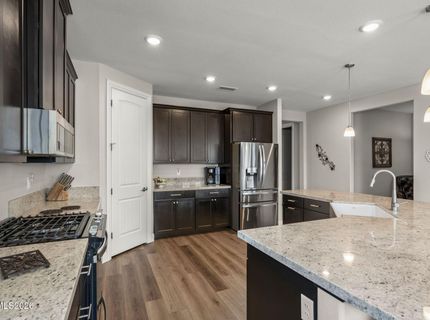 937 Los Alamitos Street, Minden, NV 89423 Photo