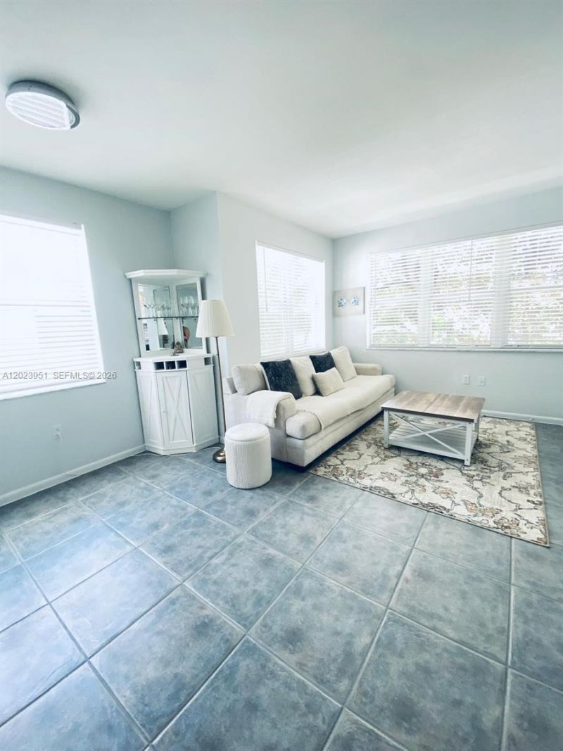 1550 Drexel Ave , Unit 202, Miami Beach, FL 33139 Photo