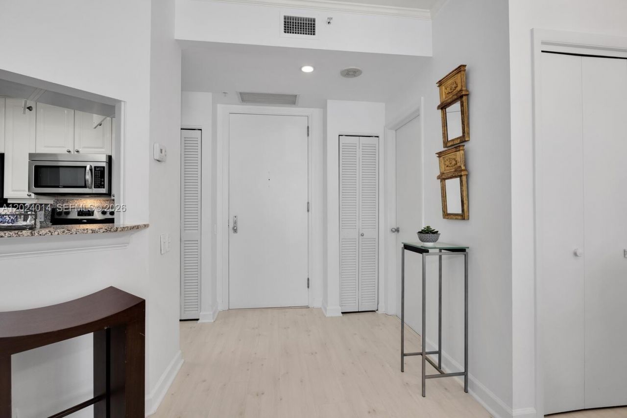 888 Brickell Key Dr , Unit 1001, Miami, FL 33131 Photo