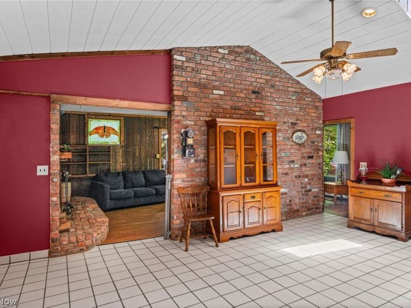 22486 Macbeth Avenue, Fairview Park, OH 44126 Photo 15