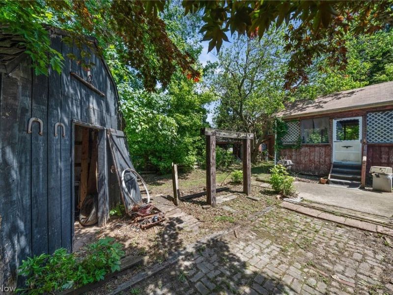 22486 Macbeth Avenue, Fairview Park, OH 44126 Photo 43