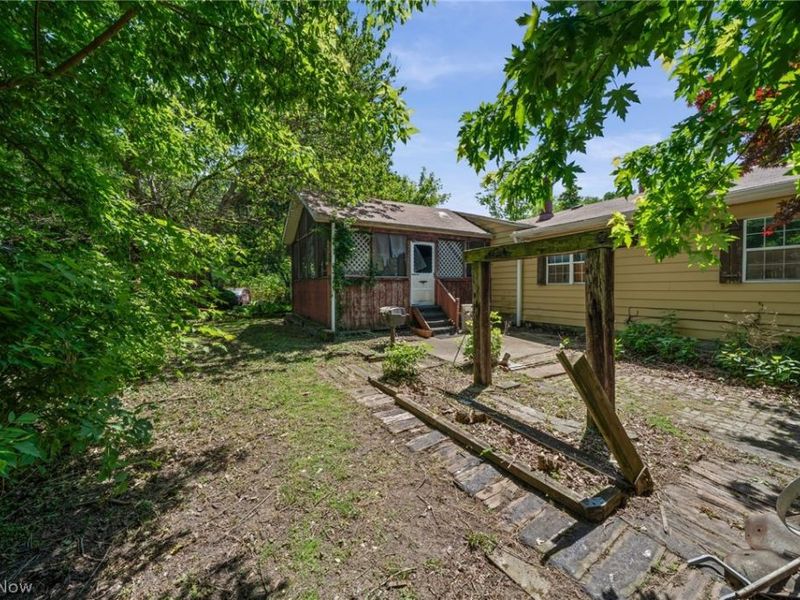 22486 Macbeth Avenue, Fairview Park, OH 44126 Photo 45