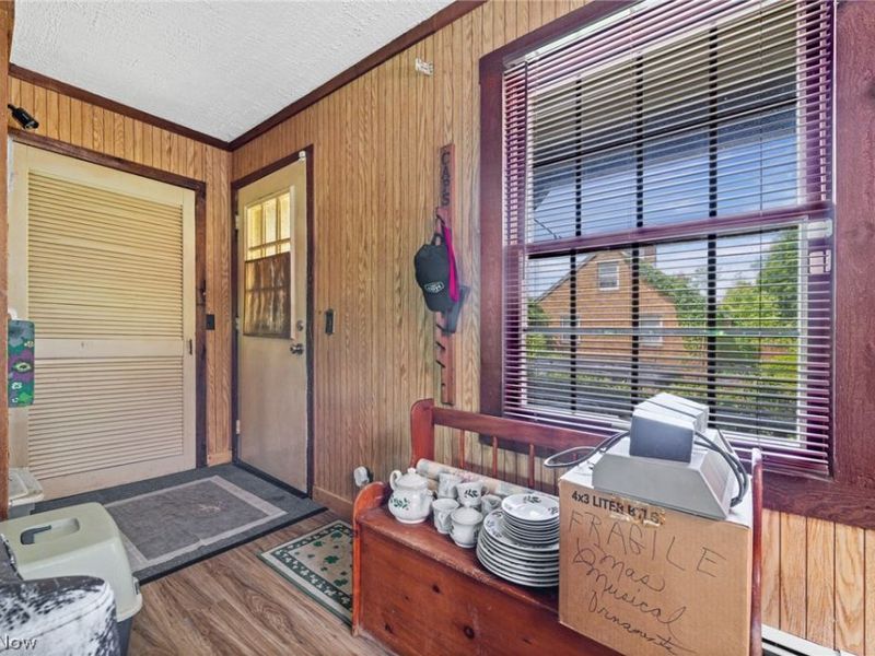 22486 Macbeth Avenue, Fairview Park, OH 44126 Photo 6
