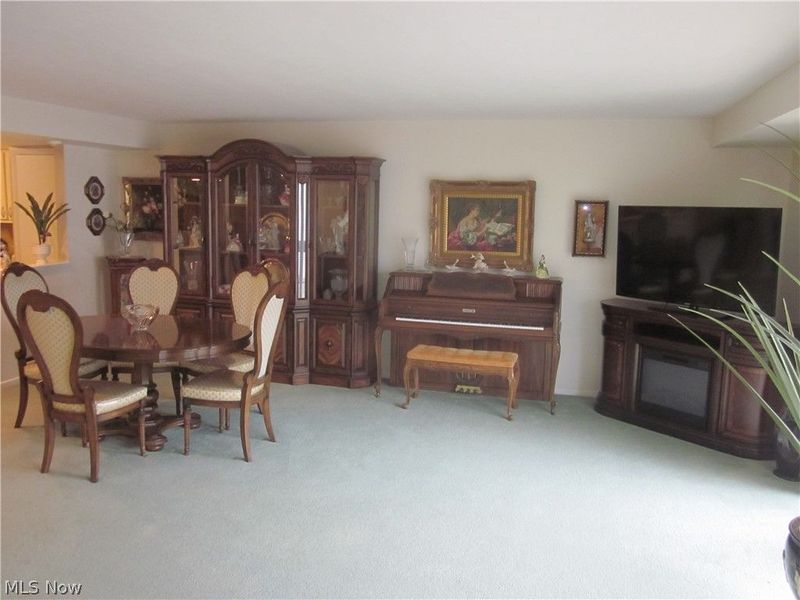 22555 Center Ridge Road, Unit 204, Rocky River, OH 44116 Photo 15