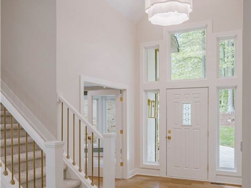 11251 Lake Forest Drive , Chesterland, OH 44026 Photo 7