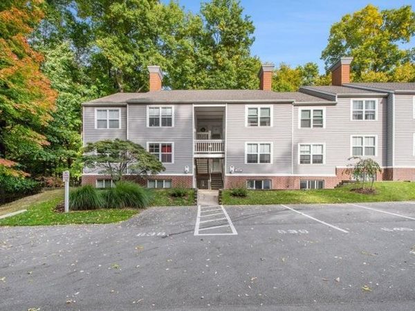 3360 Pine Meadow Drive SE, Unit 102, Grand Rapids, MI 49512
