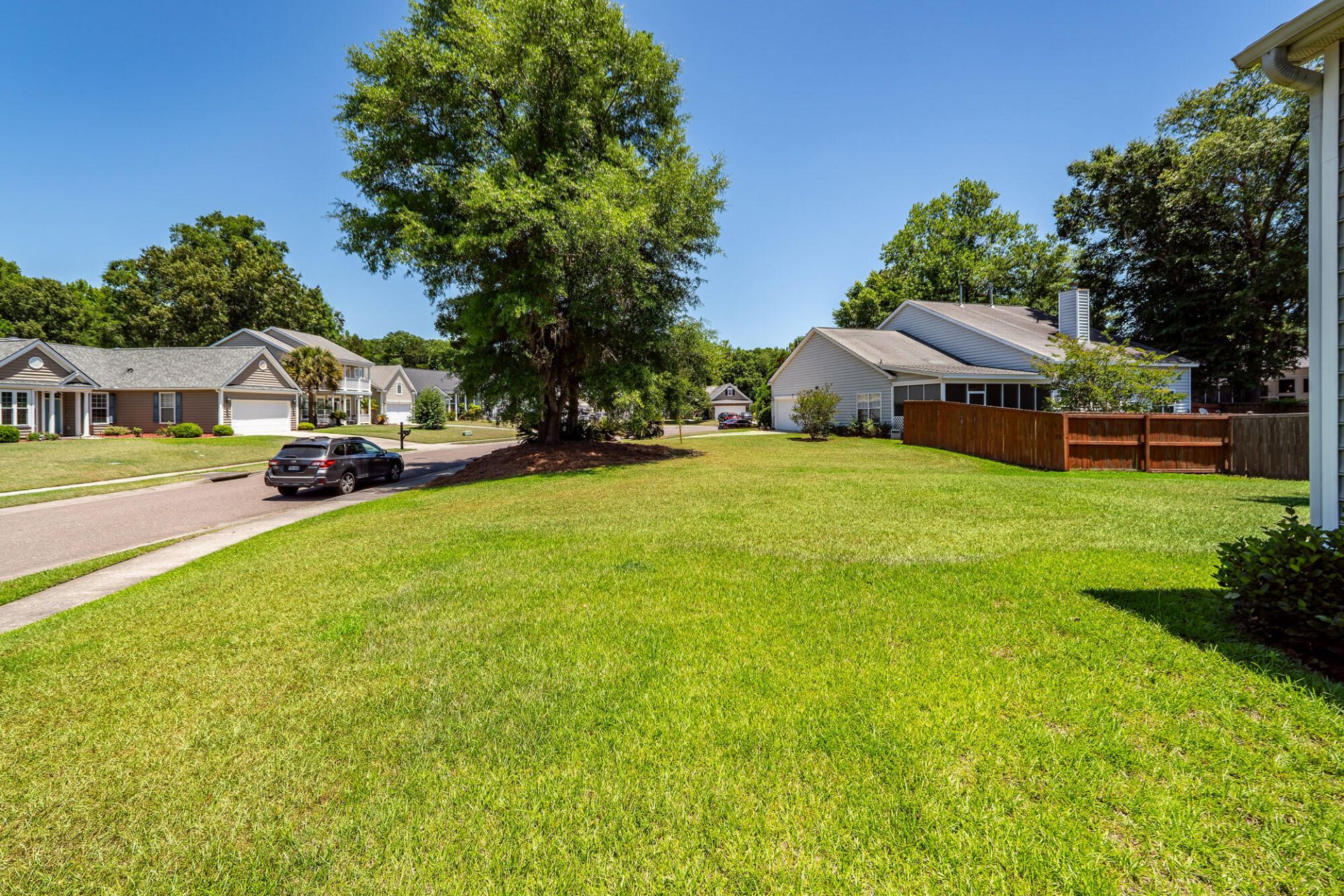 1520 Ashley Garden Boulevard Photo 51
