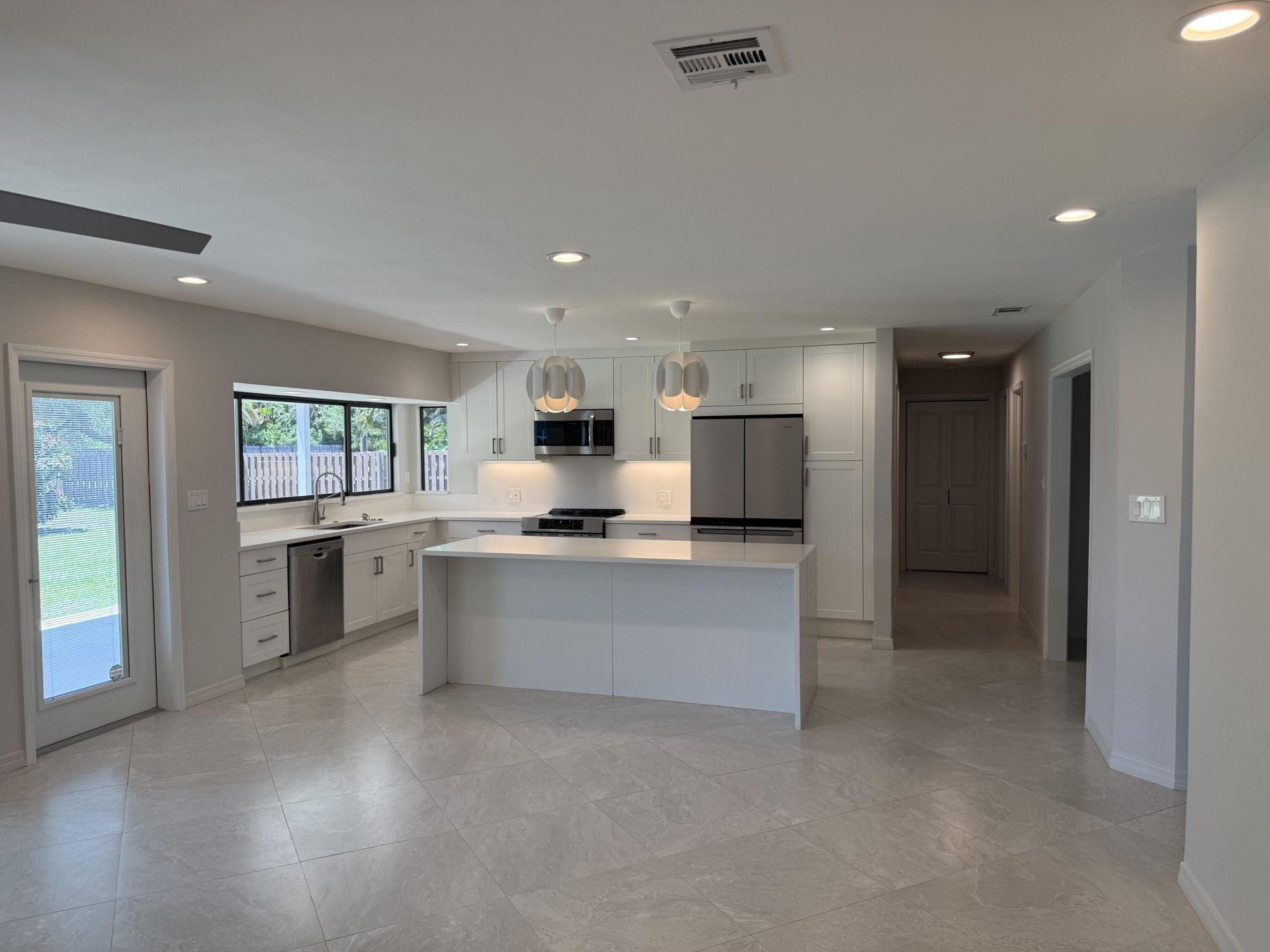 5883 Set-n-sun Place, Jupiter, FL 33458 Photo