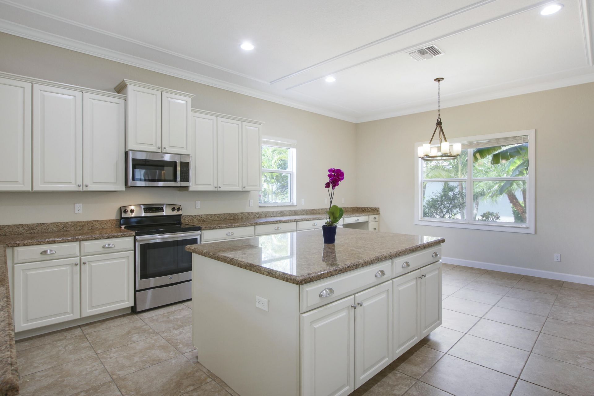 12101 SW Aventino Drive, Port Saint Lucie, FL 34987 Photo