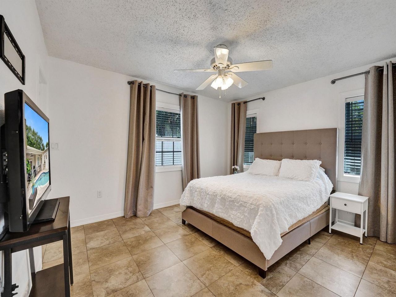 4960 SW 89th Avenue, Cooper City, FL 33328 Photo