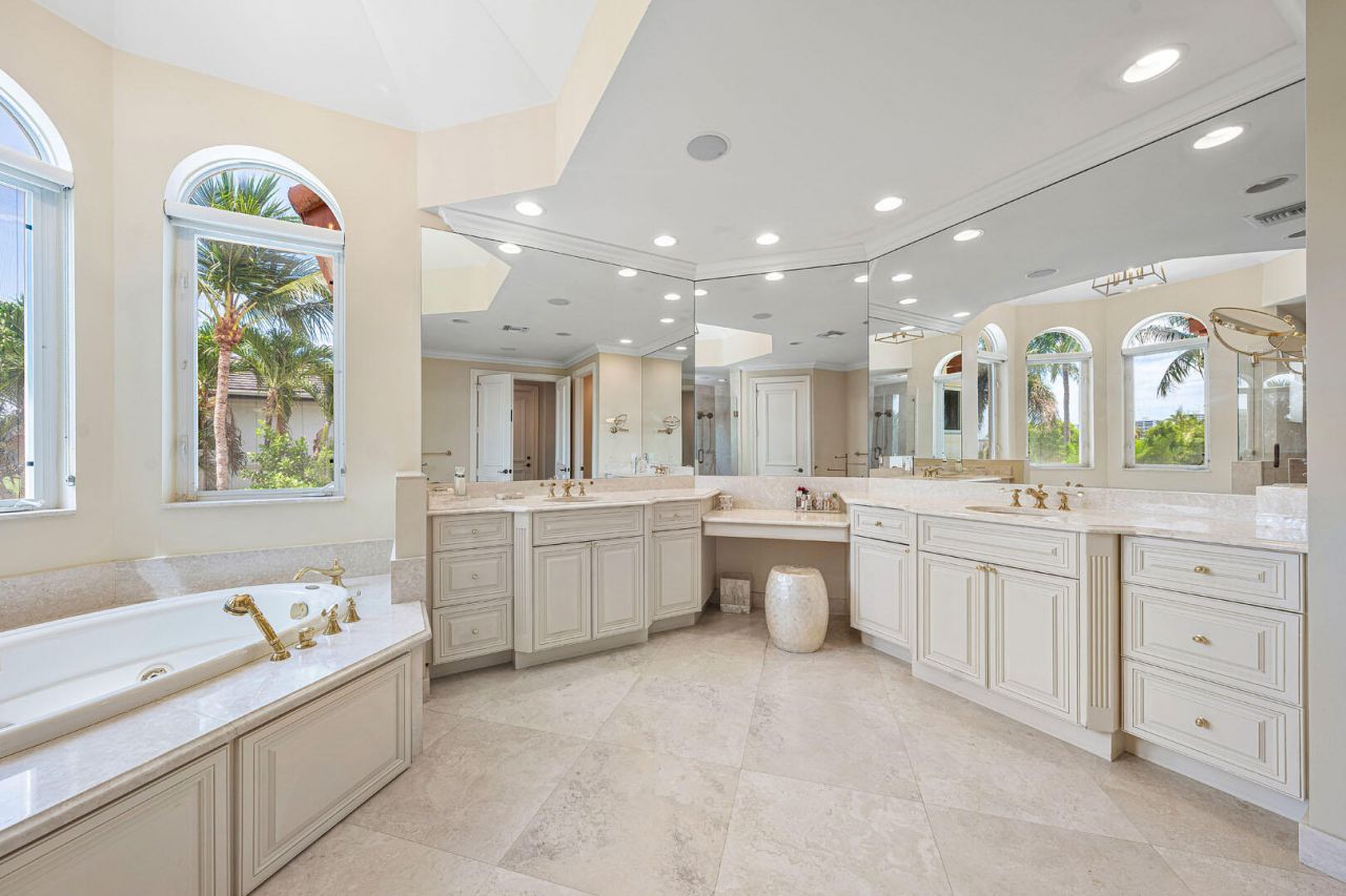 1282 Sabal Palm Drive, Boca Raton, FL 33432 Photo