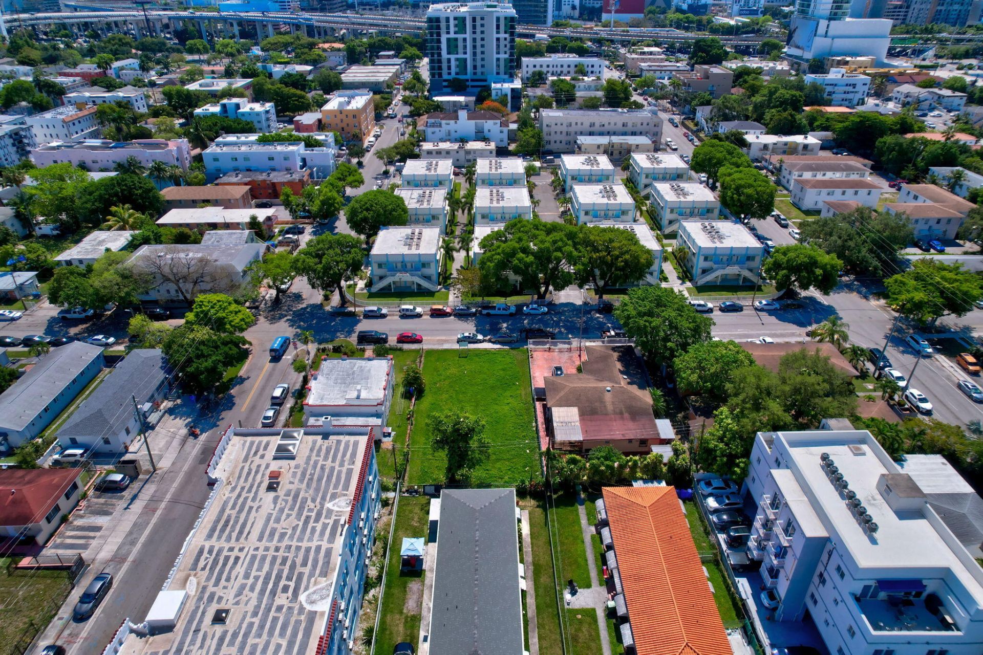 512 SW 6th Avenue, Miami, FL 33130 Photo